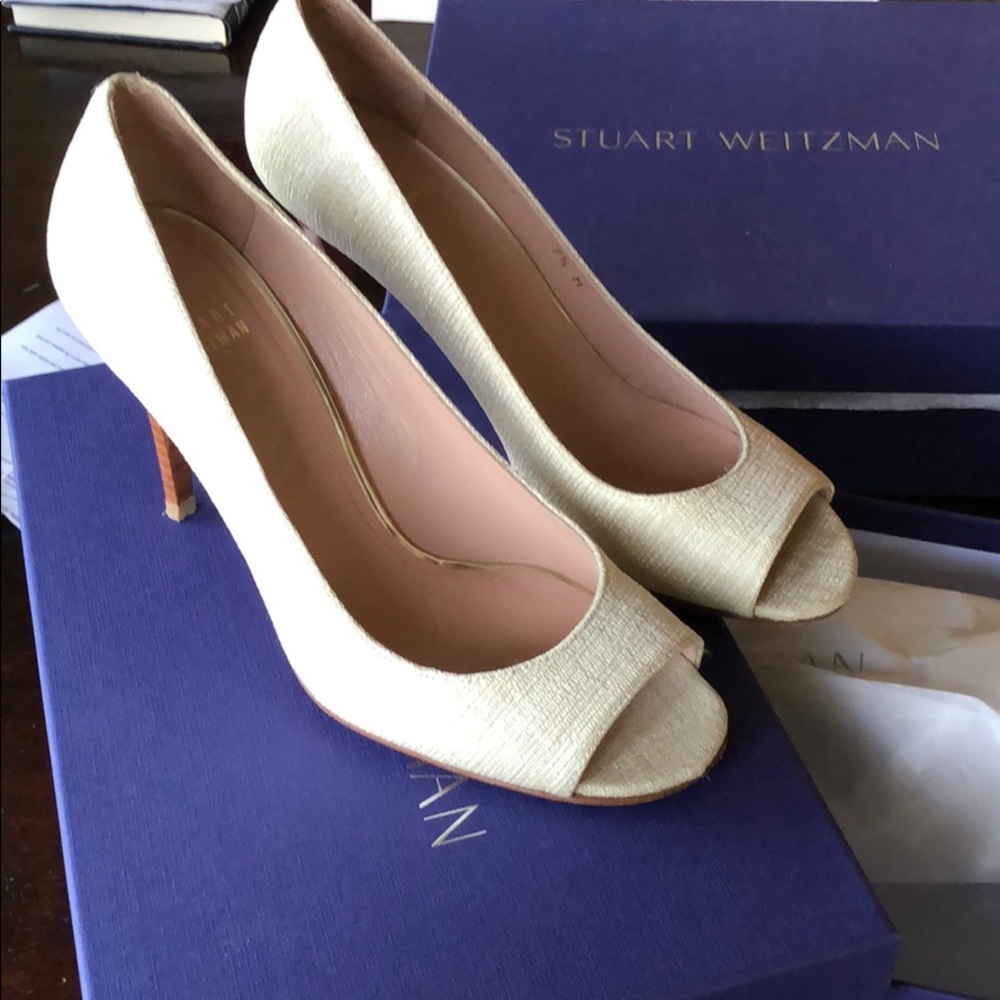 Beige linen heels